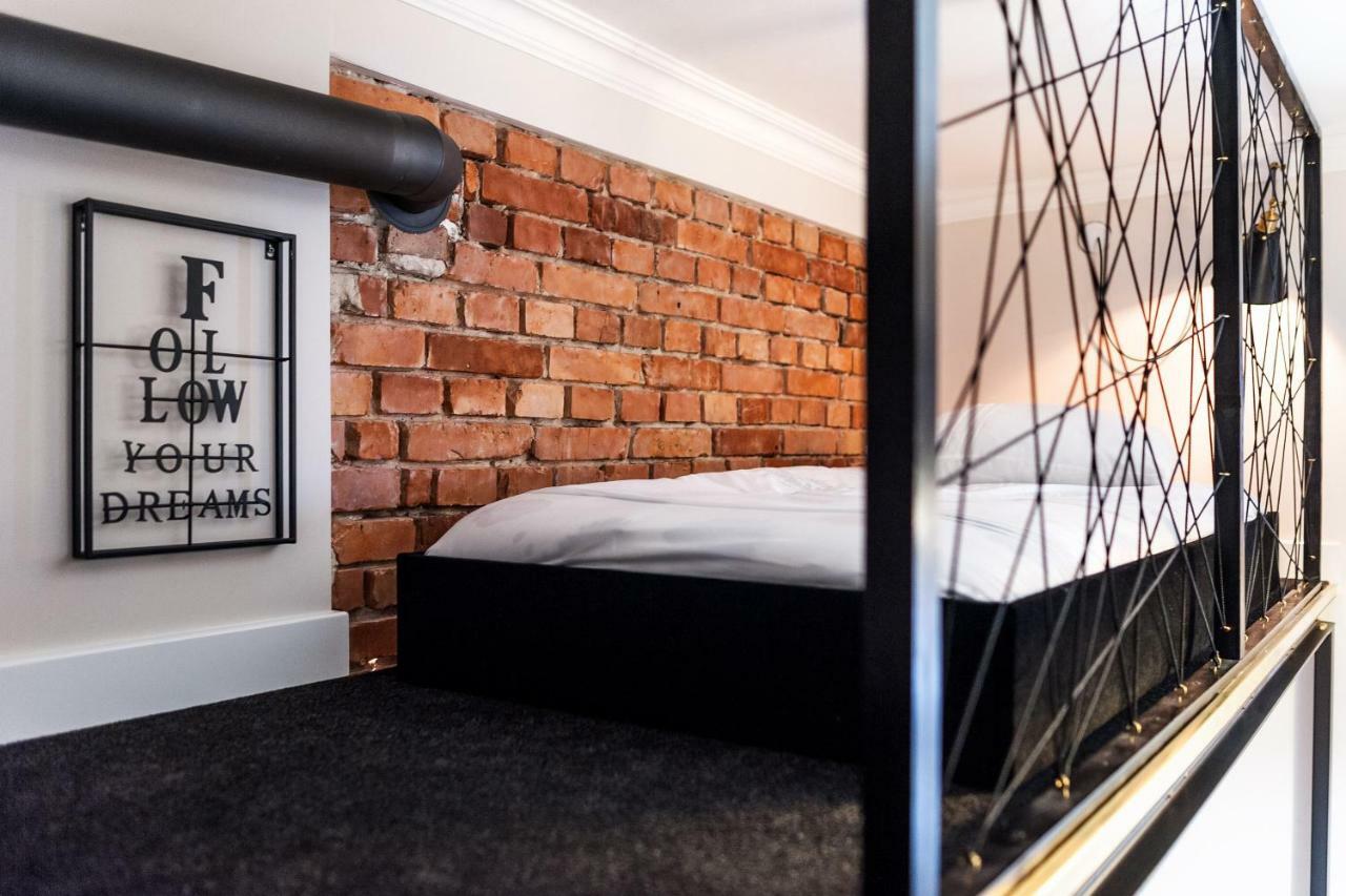 Apartment Far From